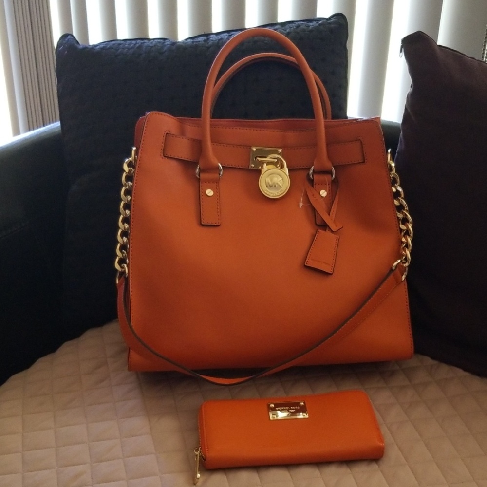 Authentic Michael Kors Purse and Wallet
